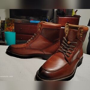 Premium Tan Leather Lace-Up Boots